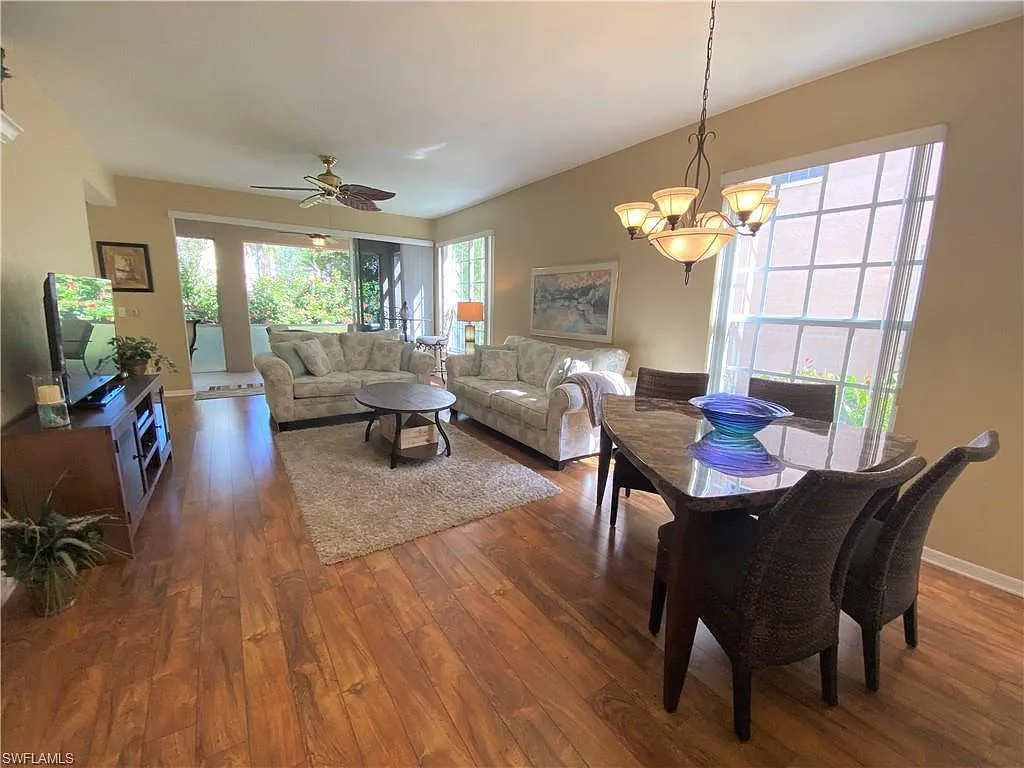2 bed, 2.0 bath, 1397 sqft, $5,200 — Photo 3