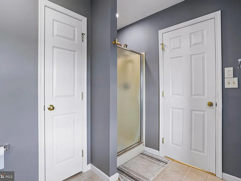 2028 Berkeley Dr — Photo 14