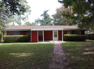 7993 Breezy Point Rd E, Melrose, FL 32666