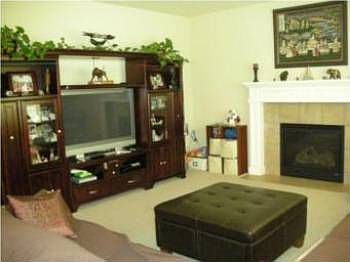 3rd image of 8052 Wenatchee Pl NW