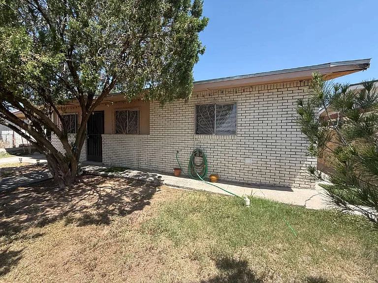 7289 Mimosa Ave — Photo 3
