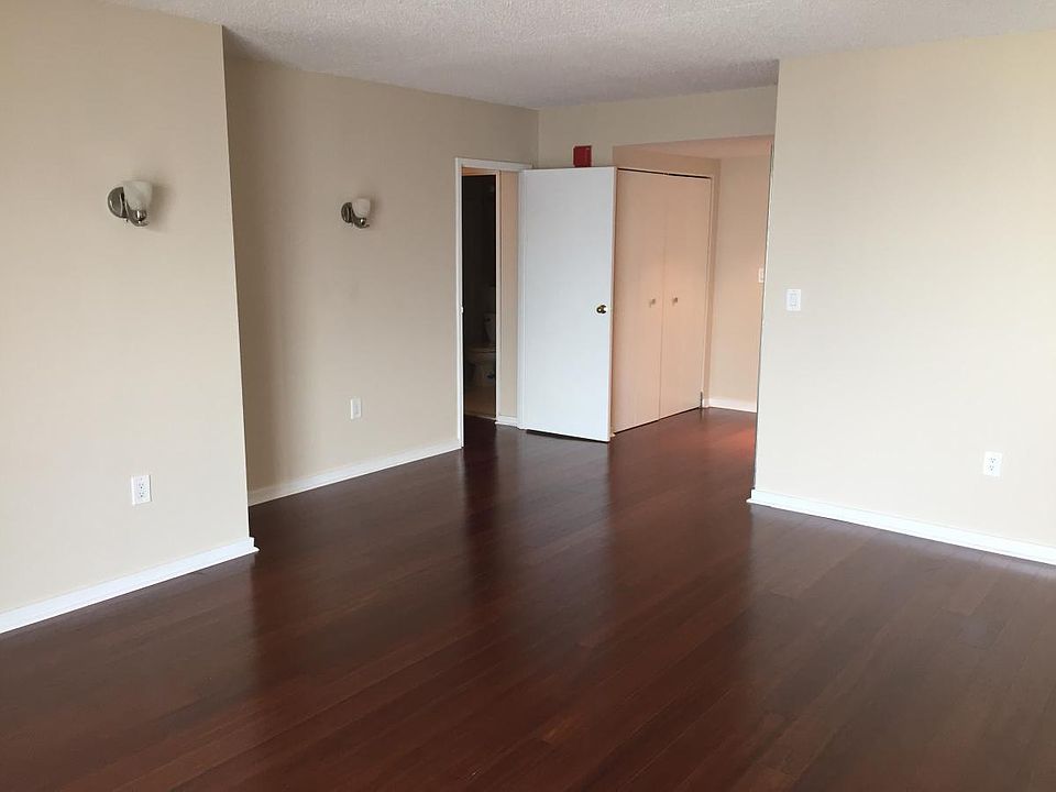 1st image of 200 Lombard St #740