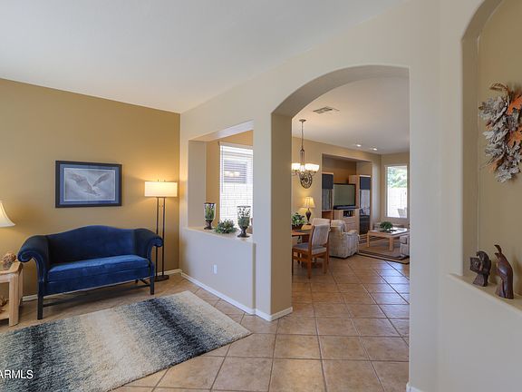 3rd image of 58 E MILL REEF Drive