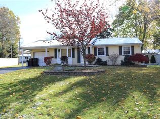 70 Tioga Cir, Rochester, NY 14616