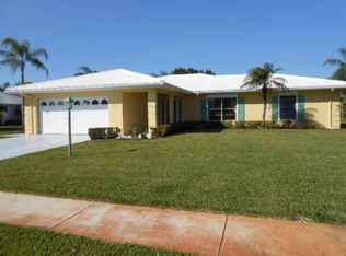 1871 SE Enfield Ave, Port Saint Lucie, FL 34952