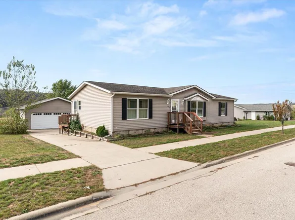 407 Sandy Mound STREET, Gays Mills, WI 54631