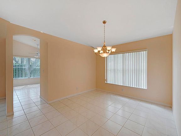 5th image of 12102 Tevere Dr