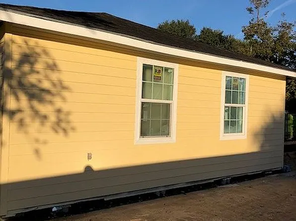 10325 N Oswego St, Houston, TX 77029