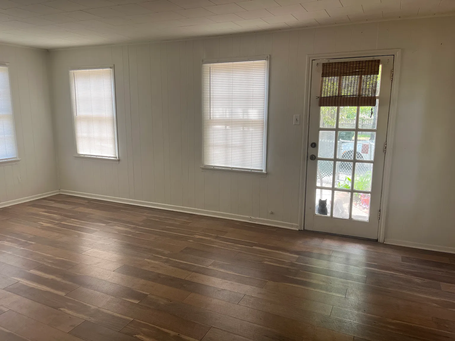 2 bed, 1300 sqft, $1,550 — Photo 4
