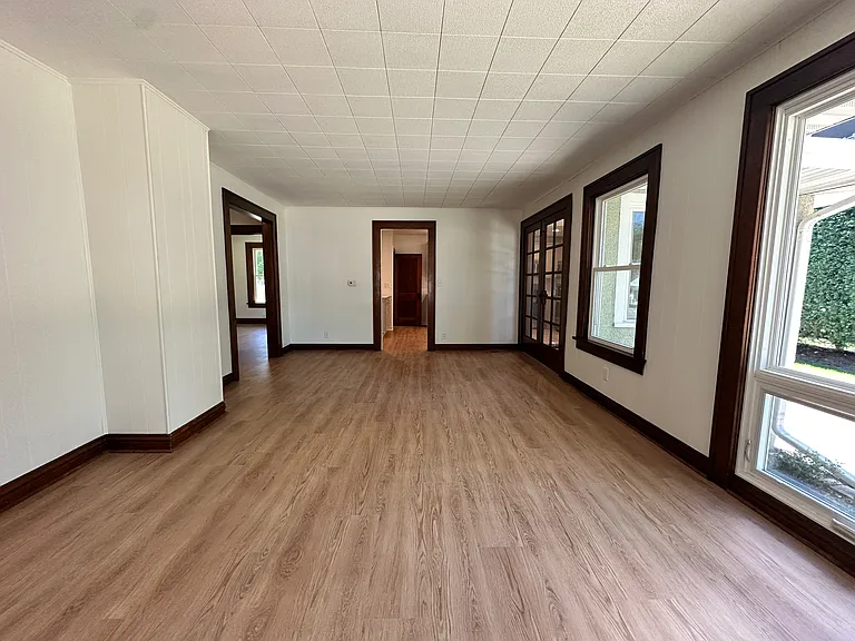 236 N Main St — Photo 12