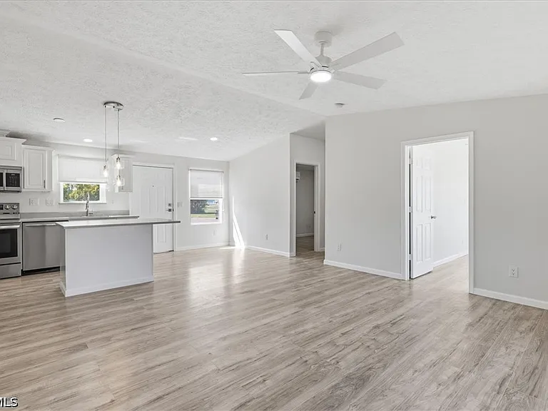 730 Chippewa Trl — Photo 10