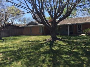 805 S Indiana St, Perryton, TX 79070