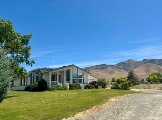 9965 Sabin Dr, Winnemucca, NV 89445