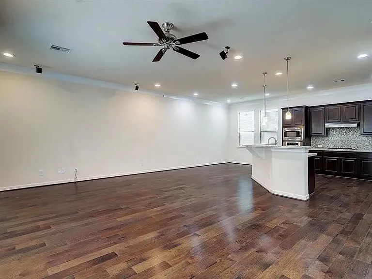 5505 Zoemark Ln — Photo 9