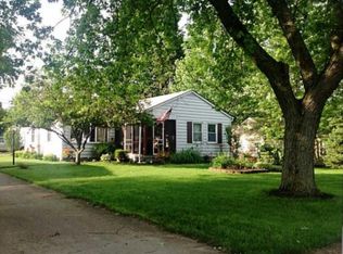405 E 1st St, Sheridan, IN 46069