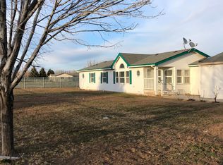 31 Apple Ln, Ephrata, WA 98823