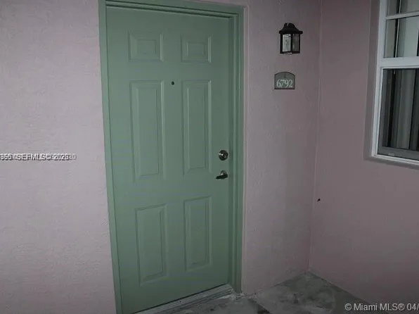 6792 W Sample Rd #6792, Pompano Beach, FL 33067