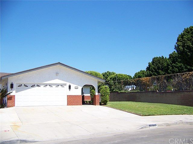 1st image of 7732 Paul Dr