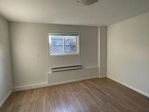 4019 Britton Pl, Saanich, BC V8Z 6L1