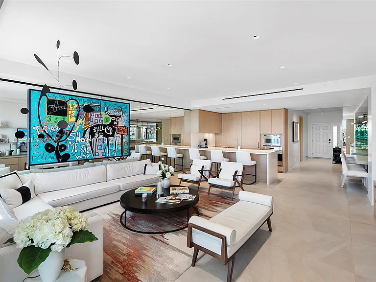 19242 Fisher Island Dr #19242 — Photo 10