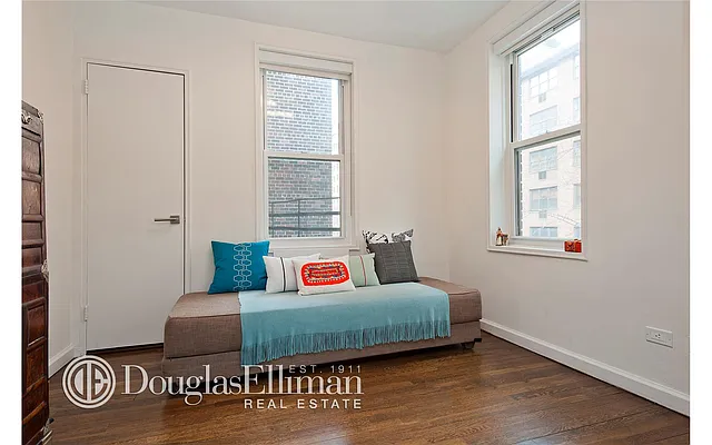 Sold by Douglas Elliman | media 4