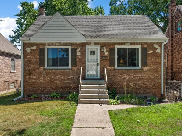 18041 Wildwood Ave, Lansing, IL 60438