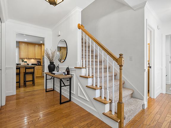 5th image of 6136 Sablewood Cir