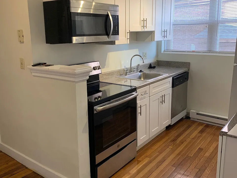 402A Highland Ave #25
