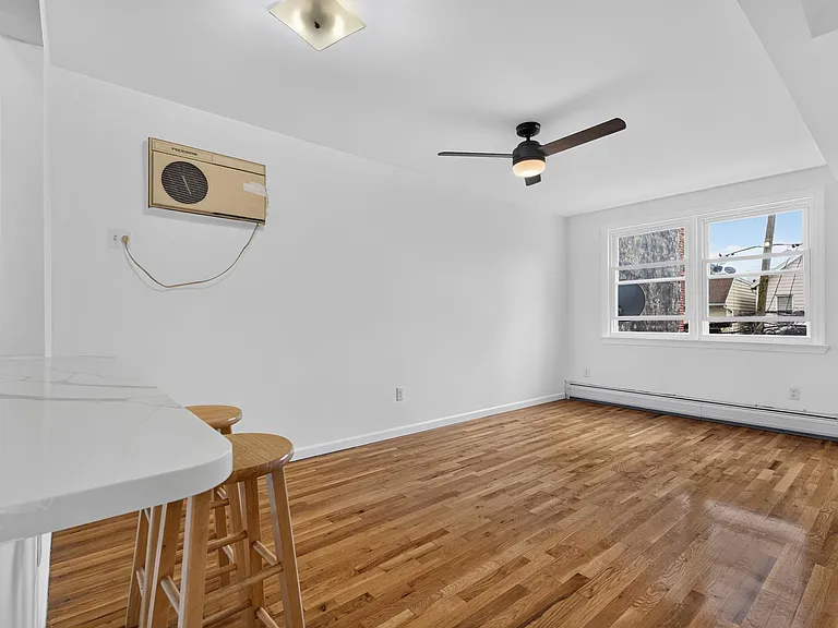17 W 18th St #2F — Photo 8