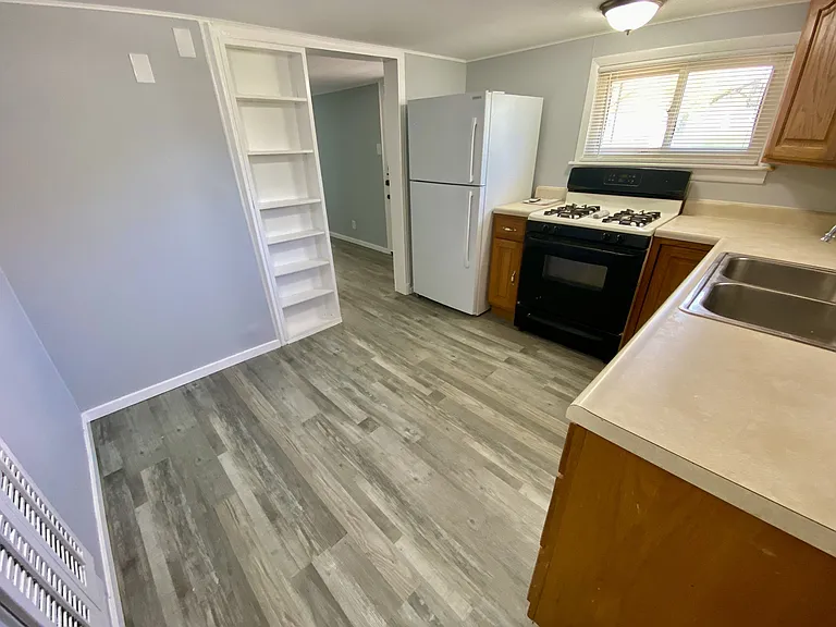 509 La Motte Ln — Photo 11