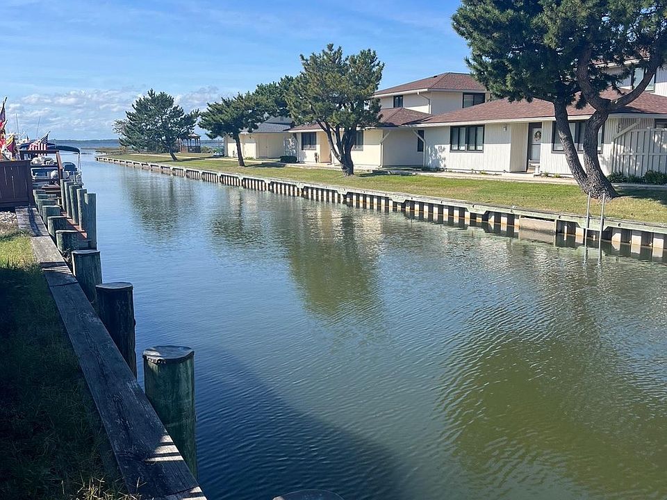 2nd image of 130 Channel Buoy Rd