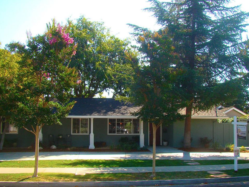 1st image of 1370 Rosalia Ave