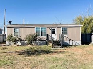 706 SW 8th St, Andrews, TX 79714