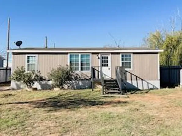 706 SW 8th St, Andrews, TX 79714