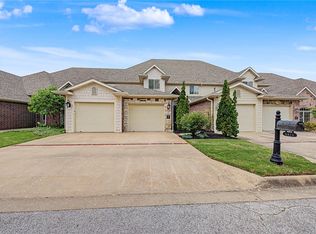 6675 W Valley View Rd, Rogers, AR 72758