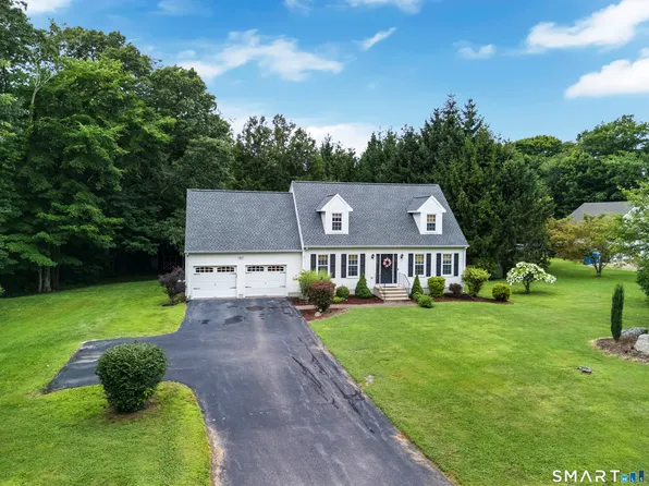 24 Coco Drive, Colchester, CT 06415