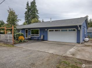 1104 E Fairview Ln, Montesano, WA 98563