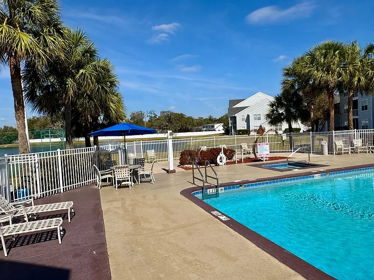 1222 Bermuda Lakes Ln #106-1 — Photo 5