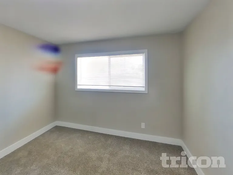 4820 W Hayward Ave — Photo 11