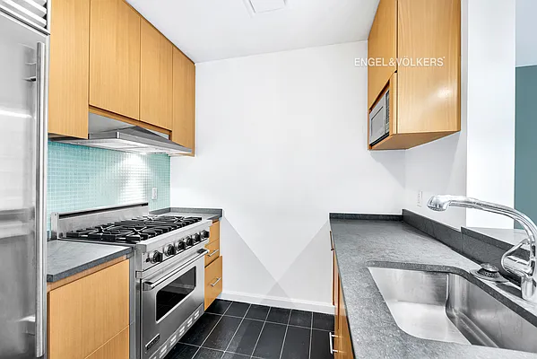 Sold by Douglas Elliman | media 4