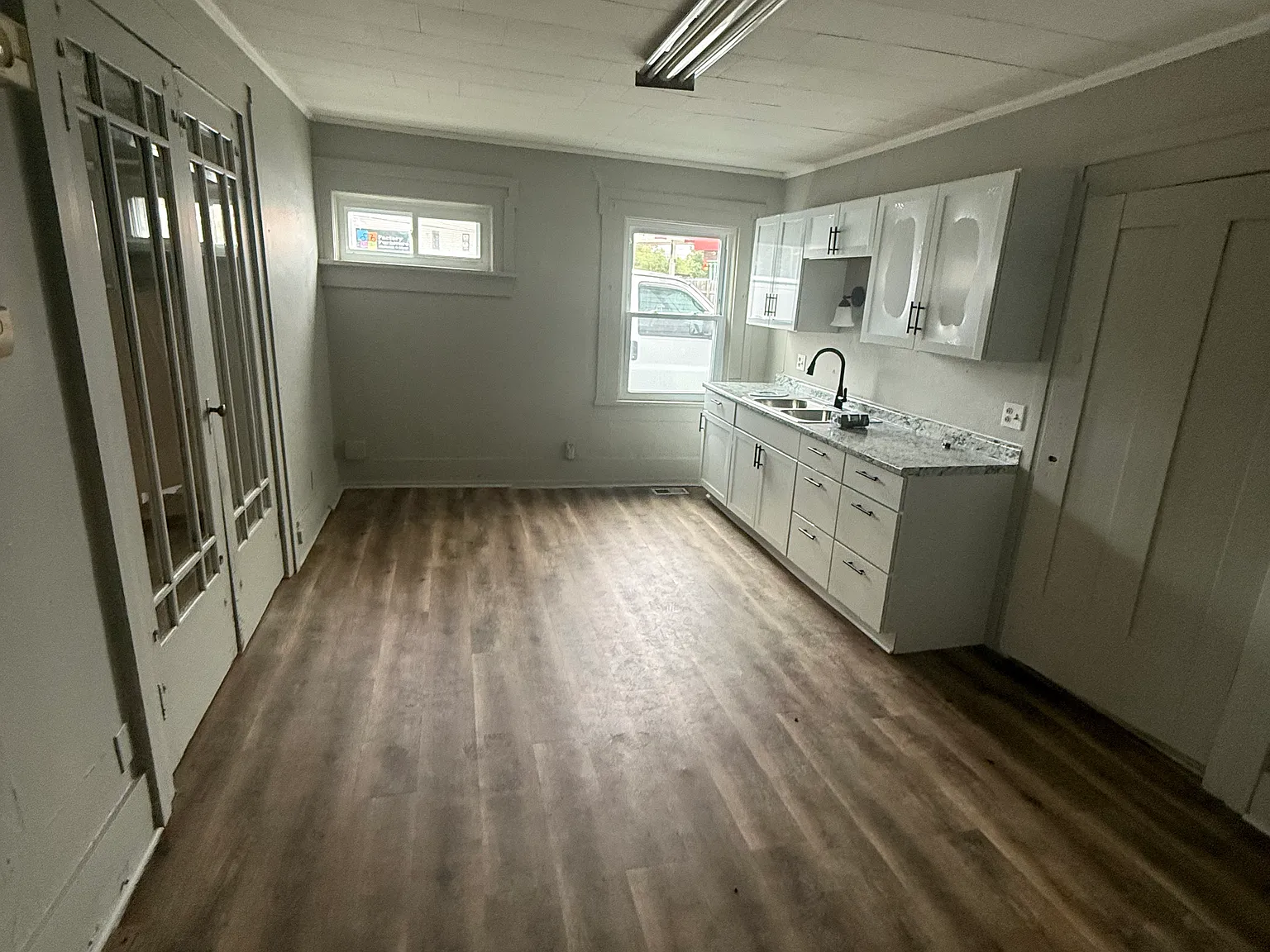 2 bed, 1200 sqft, $1,075 — Photo 3