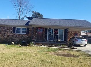 900 Gable Cir SW, Hartselle, AL 35640