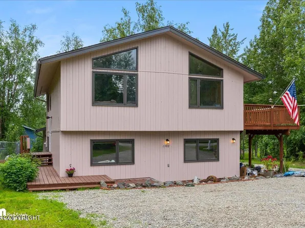 1980 E Black Bear Dr, Wasilla, AK 99654