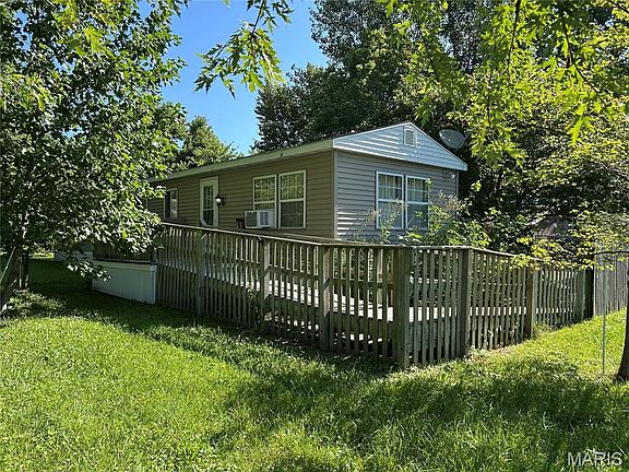 2nd image of 455 E 2590th Ave
