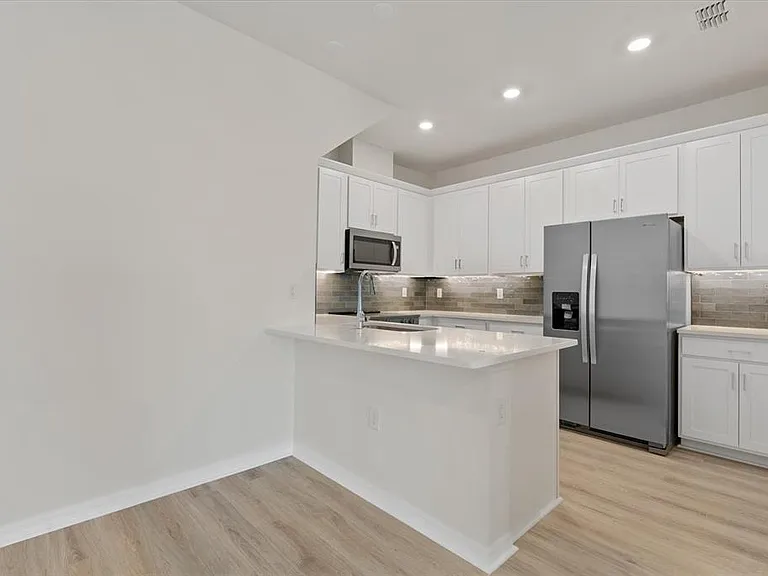 7566 Sea Oak Ct — Photo 7