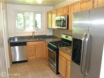 Montrose Ave, Bethesda — Photo 1