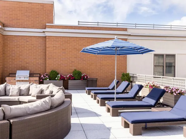 The Metropolitan at 40 Park