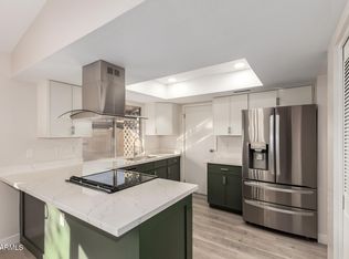 4630 W Continental Dr, Glendale, AZ 85308