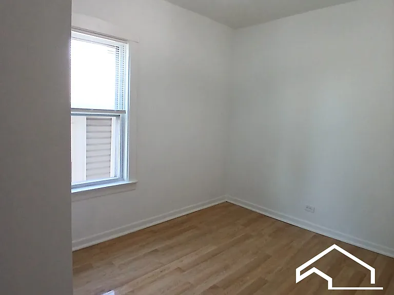 4652 W Palmer St #2 — Photo 11
