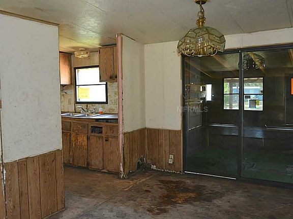 5th image of 2569 Possum Trot Ave